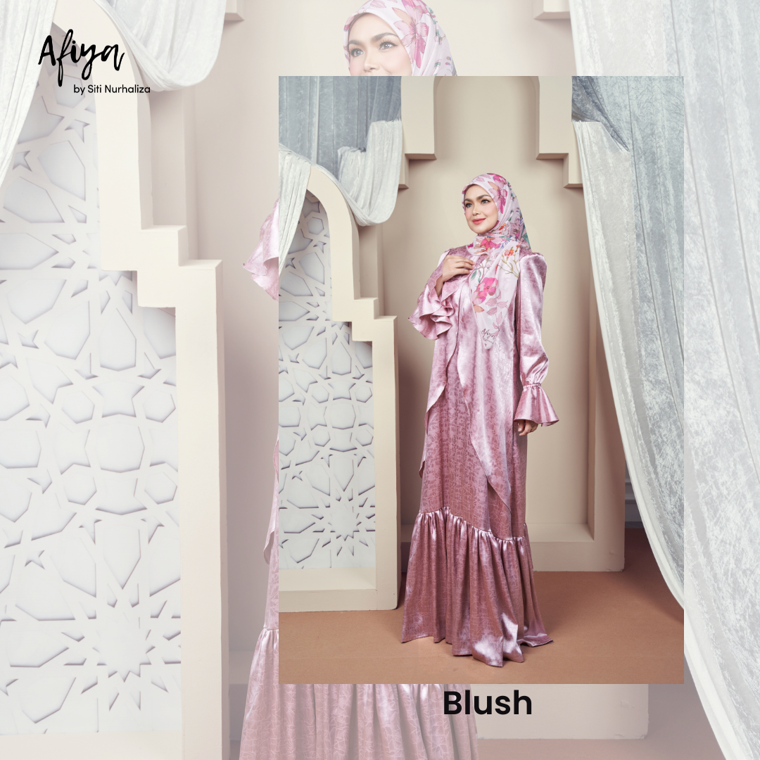 Amara Dress Blush