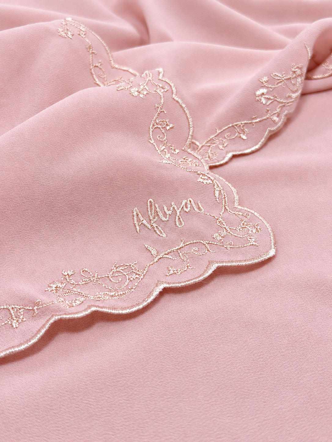 Nada Sulam Shawl